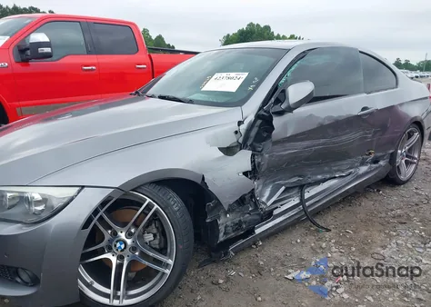 2013 BMW 328 I z USA, uszkodzony, nr VIN WBAKE3C53DE772193